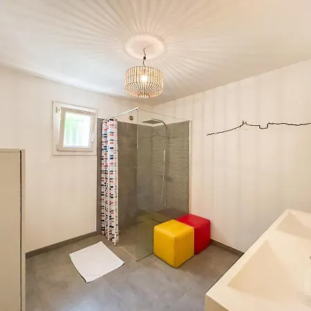 فيلة Grande Maison 5 Avec Piscine A *